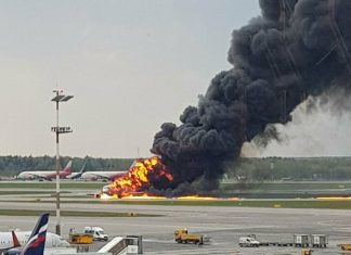 Moscow airport plane fire: Forty-one people killed in Aeroflot crash landing