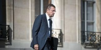 Twitter account of the former director of French intelligence, Bernard Bajolet, is fake