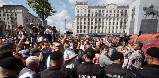 Hundreds detained by the police during demonstration in Russia