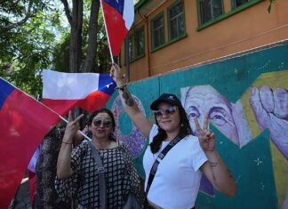 Jara and Kast head to second round in Chile's tight presidential race