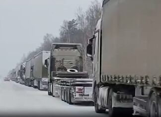 Trans-Siberian Highway paralysed by 85-kilometre traffic jam