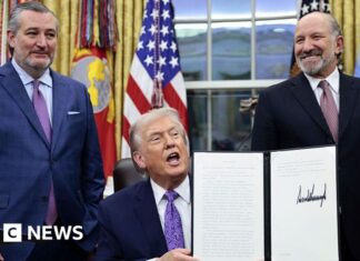 Trump signs order to block states from enforcing own AI rules