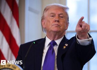 Trump tells Cuba to 'make a deal, before it is too late'