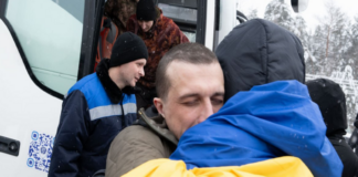 Russia and Ukraine exchange prisoners as peace talks end without breakthrough