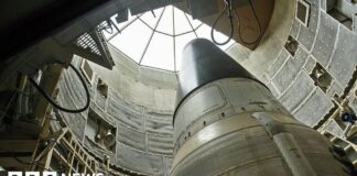 Fears of new arms race as US-Russia nuclear weapons treaty due to expire