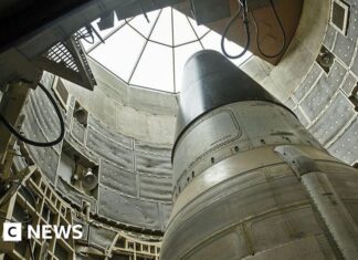 Fears of new arms race as US-Russia nuclear weapons treaty due to expire