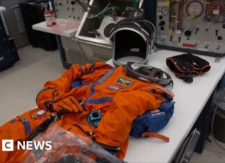 Inside Nasa's moon spacesuit lab ahead of Artemis launch