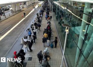 Partial government shutdown becomes the longest in US history