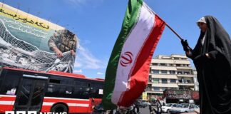 Trump's Strait of Hormuz blockade threat raises risks and leaves predicaments unchanged