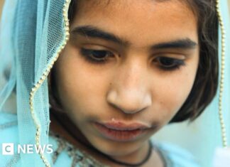 Hospital at centre of child HIV outbreak caught reusing syringes in undercover filming