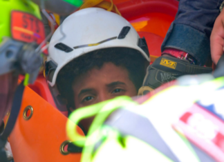 Two boys rescued from Venezuela earthquake rubble after days of being trapped