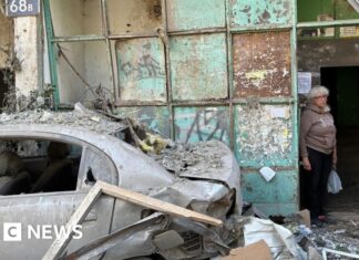 'Whole of Ukraine is in grief' after attacks, but life in Kyiv goes on