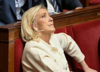 Moment of destiny for France's Le Pen in verdict to decide her future in presidential race