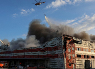 Russia launches major ballistic missile attack on Ukrainian cities