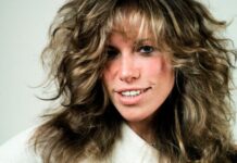 Carly Simon reveals Parkinson's diagnosis